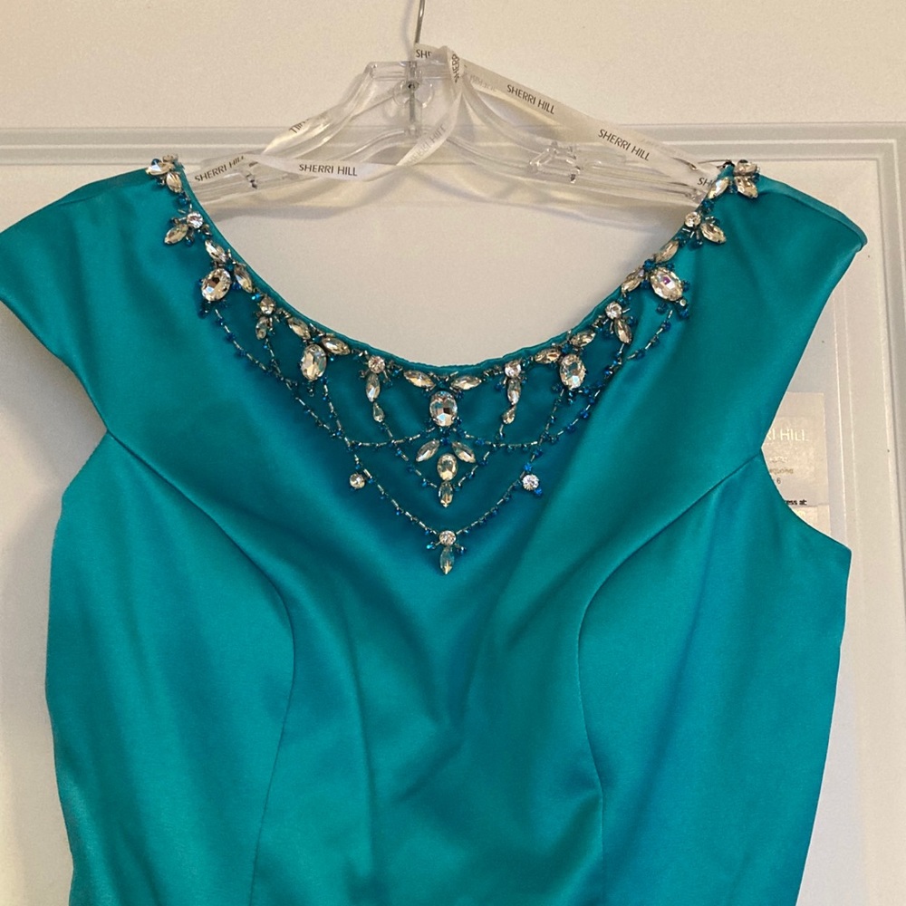 Sherri Hill cap sleeve cocktail dress w/ pockets - Picture 4 of 8